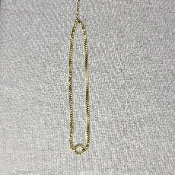 Circle Necklace Gold Tone Lightweight Classic Everyday Career Layering Piece New - Picture 4 of 4
